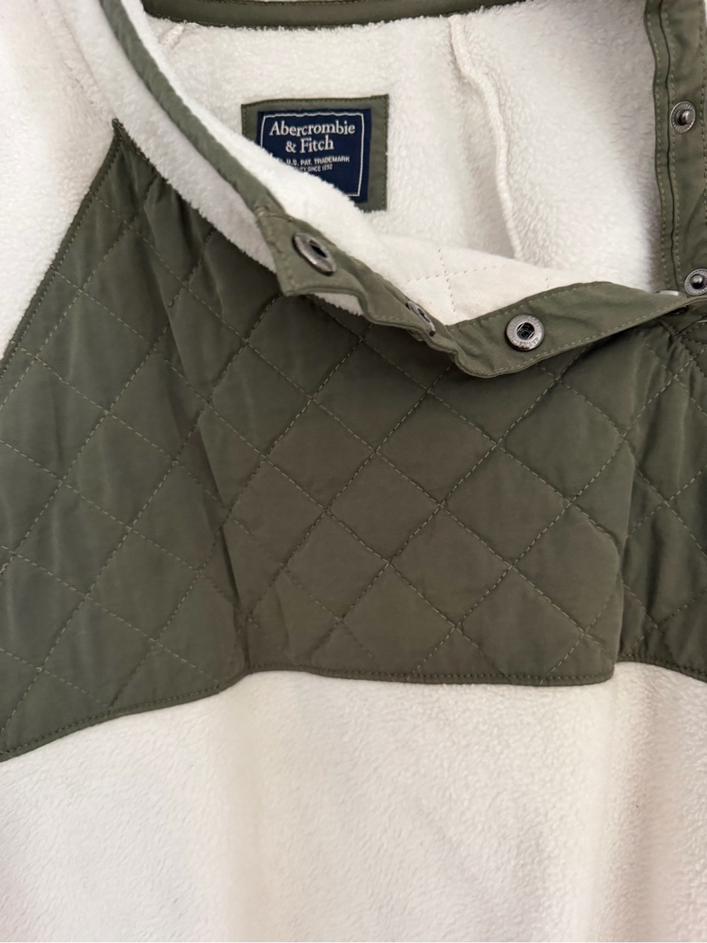 Abercrombie & Fitch Quilted Olive & Cream Fleece Pullover Women’s Large - Picture 7 of 7